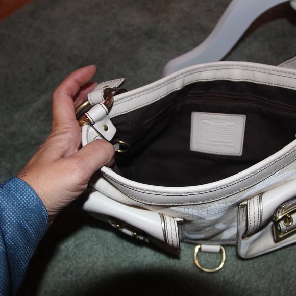 Like new Coach shoulder bag and leather 7469 - Picture 4 of 5